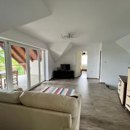 'New' Sunkissed Villa On The Old Hill Balatonalmádi Exterior photo